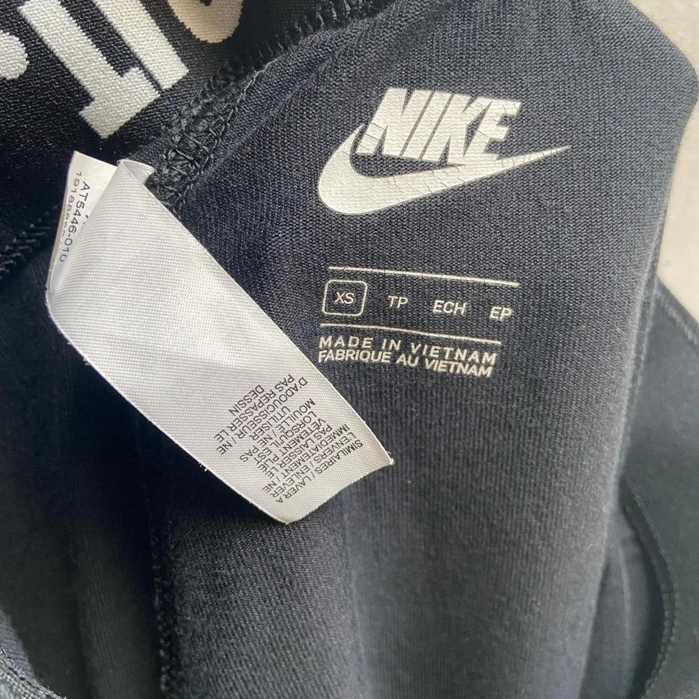 Nike Sportswear Essential Leggings high waisted tights sz XS - Picture 6 of 8